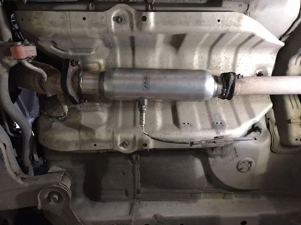 Удаление и отключение катализатора на Hyundai Sonata 2.0 i 2008