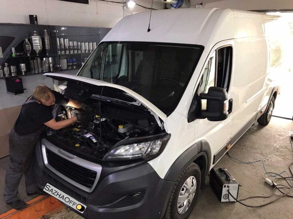 Удаление сажевого фильтра и заглушка EGR на Peugeot Boxer 3.0 HDI MT 2015