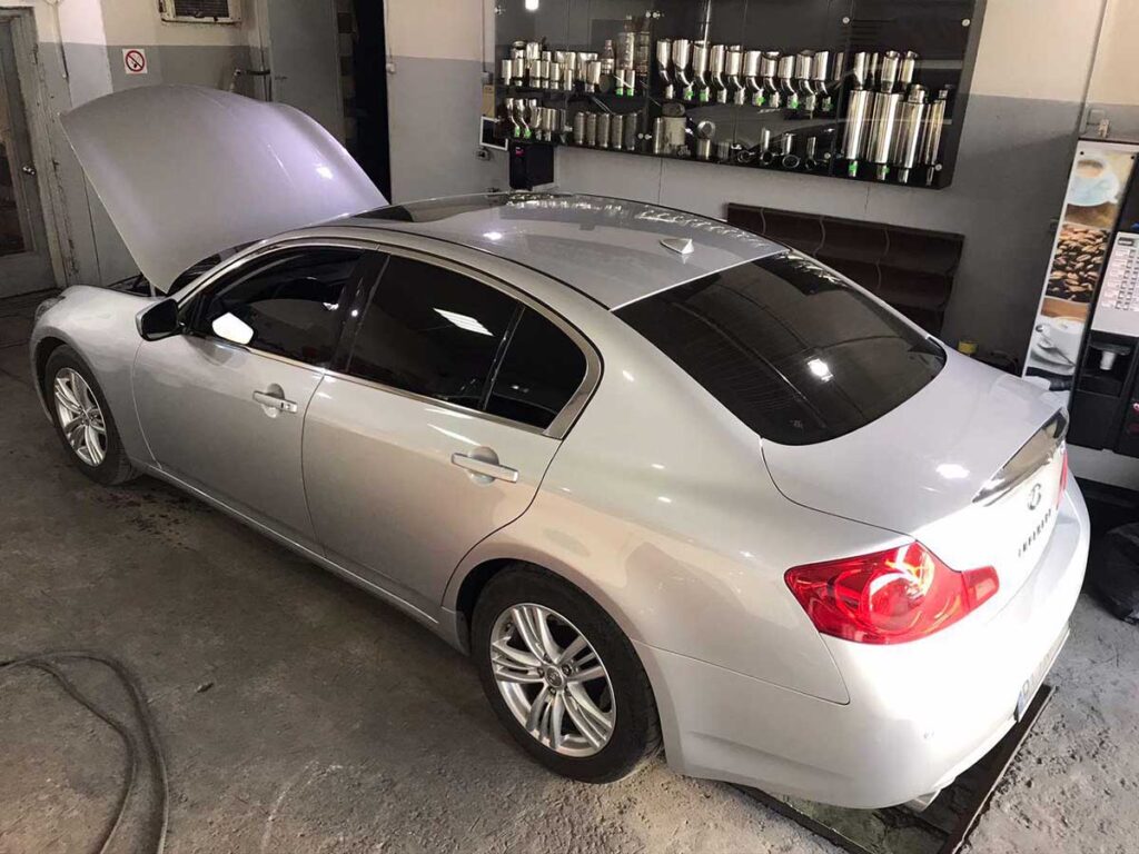 Удаление катализатора на Infiniti G37 3.7 i AT 2012